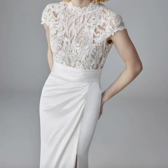 PRONOVIAS - 'Agathy' Wedding Dress - Size US10 - MSRP $3120 - NWT - SAVE $2300 - Picture 5 of 16